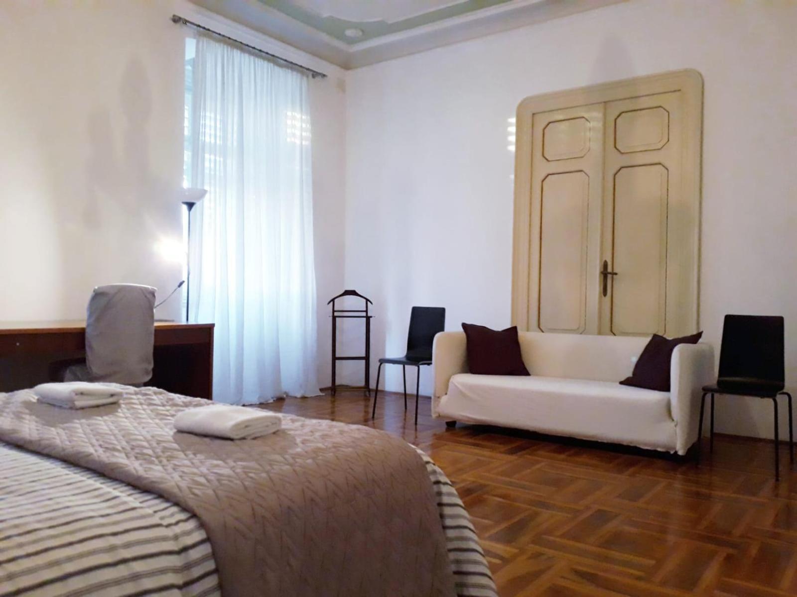 Agli Incanti Trieste Bagian luar foto