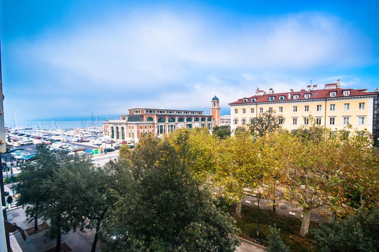 Agli Incanti Trieste Bagian luar foto