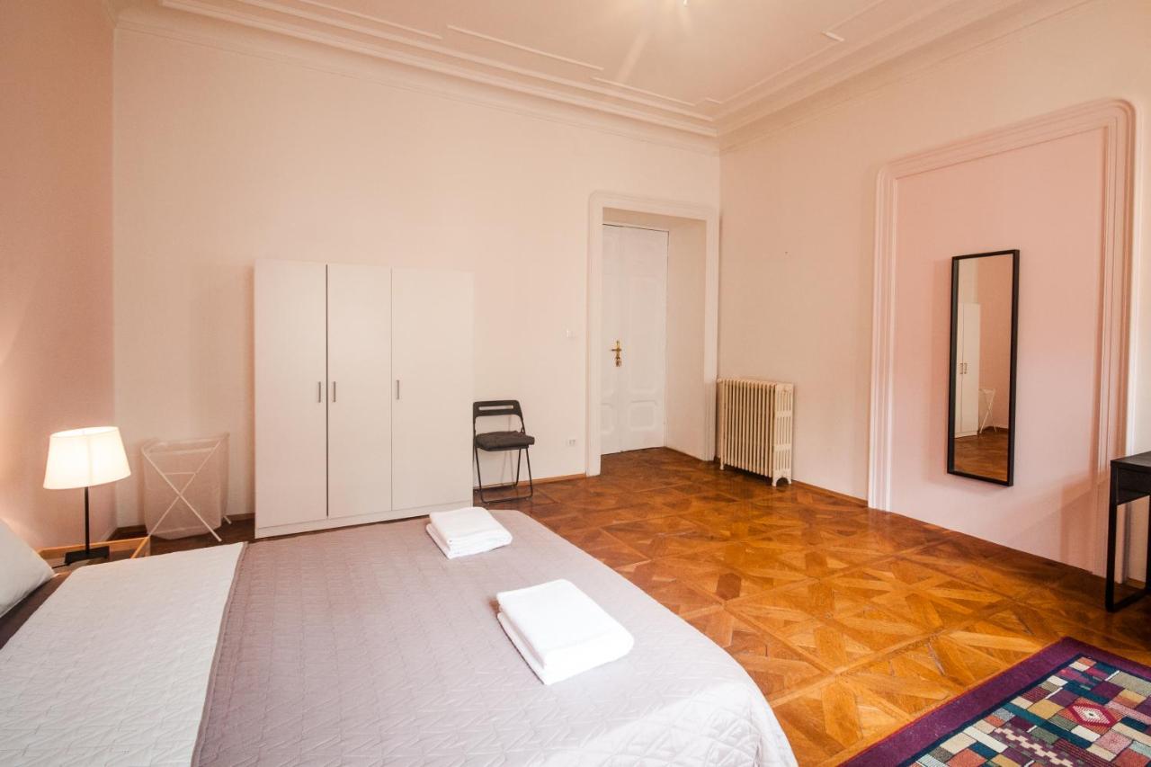 Agli Incanti Trieste Bagian luar foto